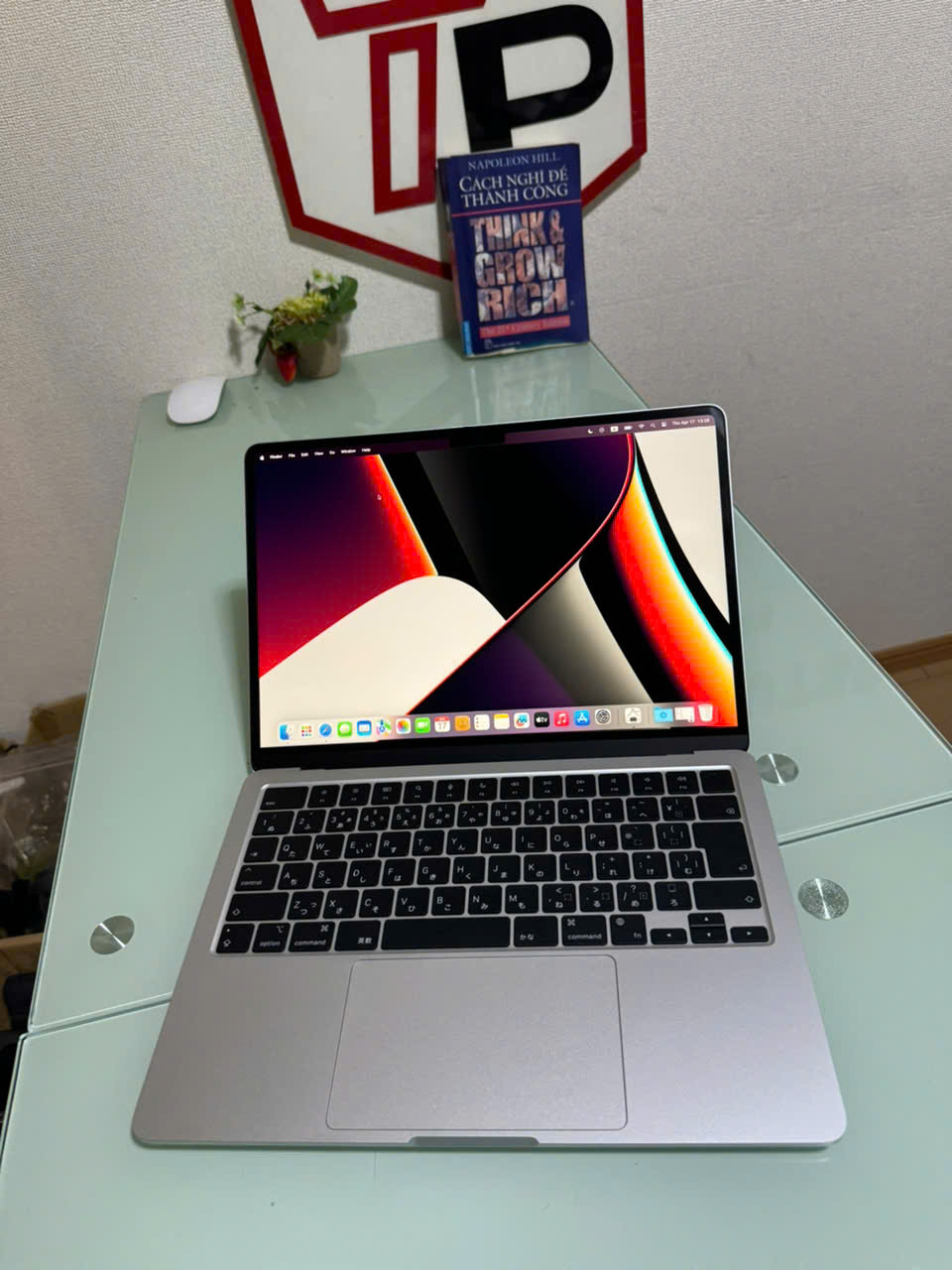 Macbook Air 2022 Silver / Apple M2 / RAM 8GB / SSD 256GB